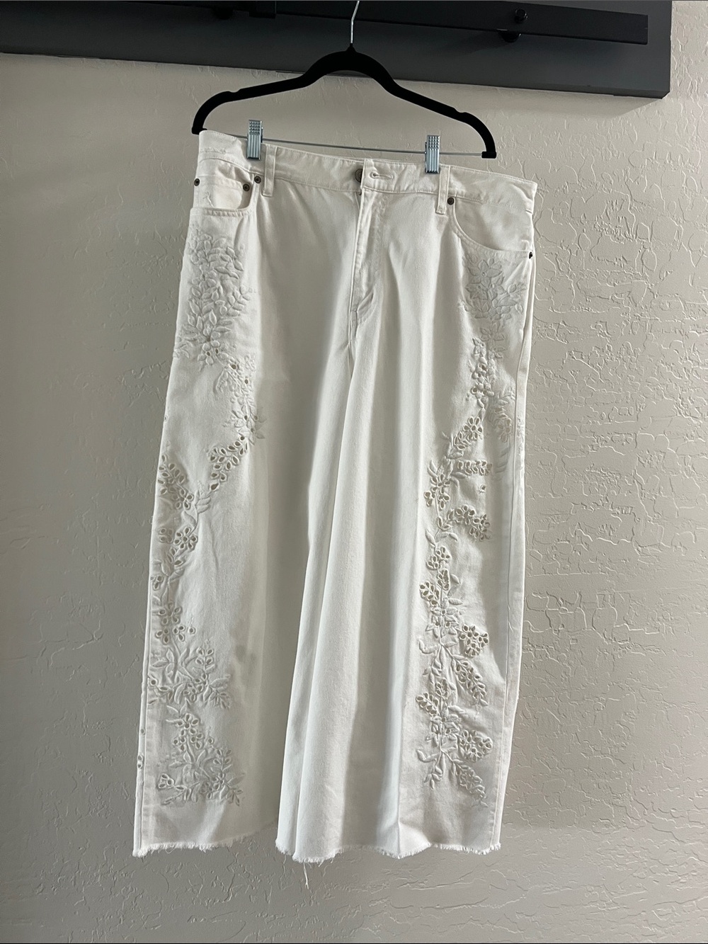 Lauren Ralph Lauren White Wide-Leg Embroidered Jeans